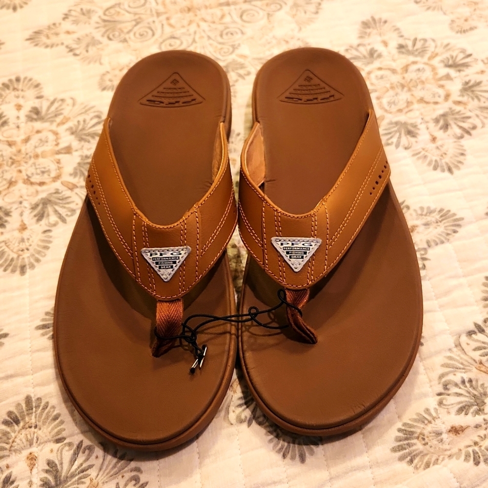 Columbia mens Sandals